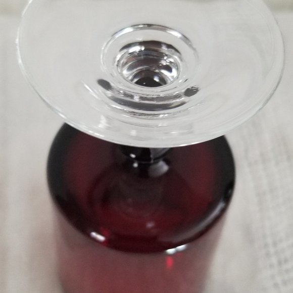 Vintage Cristal D'Arques Durand France CRA3 Ruby Glass Wine Glass - Picture 4 of 4